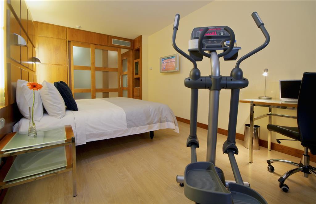 ปอร์ต อซาฟาตา บาเลนเซีย Hotel มานิเซส ห้อง รูปภาพ